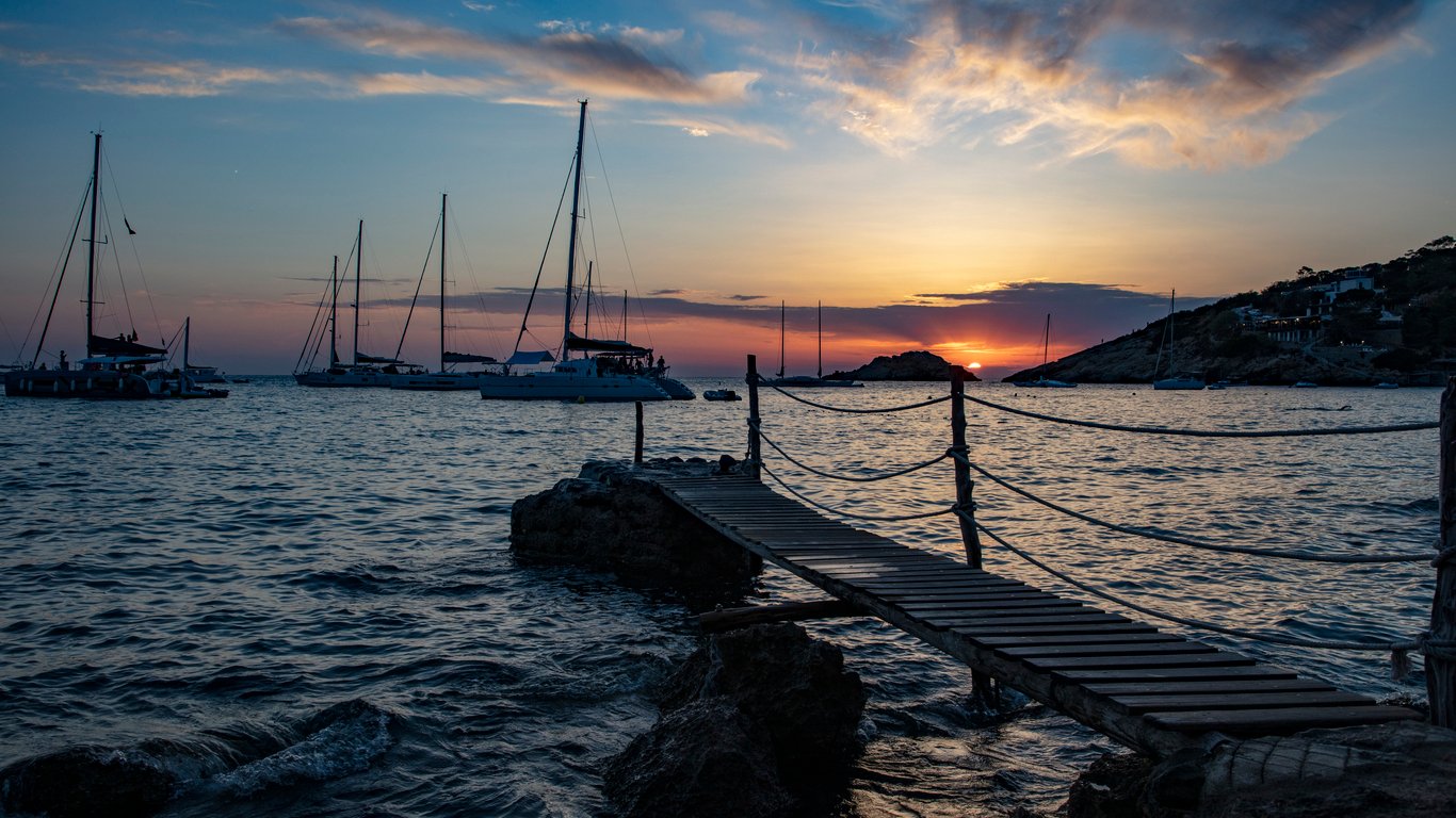 Los mejores rincones para ver el amanecer en Ibiza