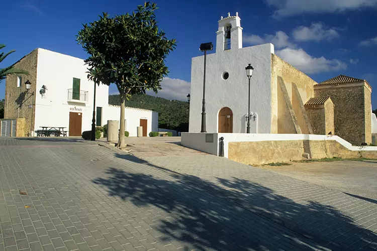 Sant Agustí des Vedrà, un tesoro auténtico de Ibiza